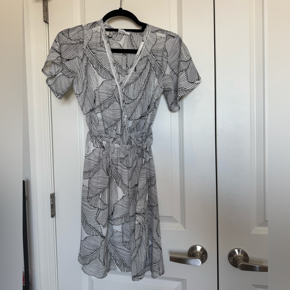 Black and White Leaf Print Dress